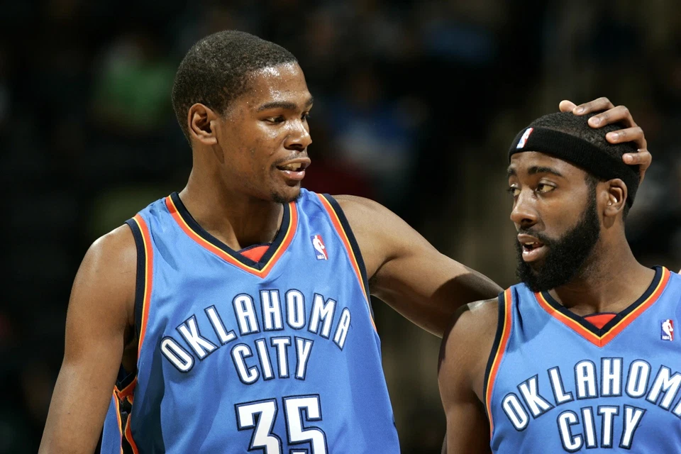 JAMES HARDEN SIGNED NBA DEBUT FULL TICKET 2009 OKC THUNDER 10/28/09 PSA 4 AUTO 9 - Image 2 of 4