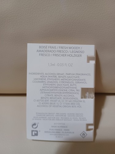 Paco Rabanne Invictus Aqua EDT Sample - Picture 2 of 2