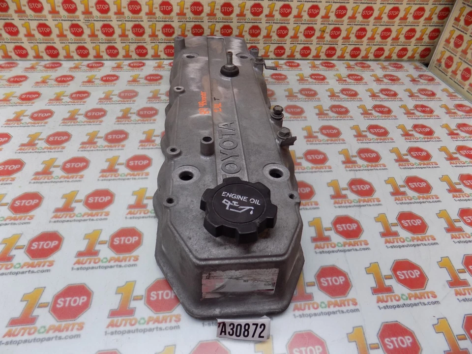 Toyota 4runner 1984-1995 cubierta de válvula de motor de 2,4 L OEM Foto 4 de 4