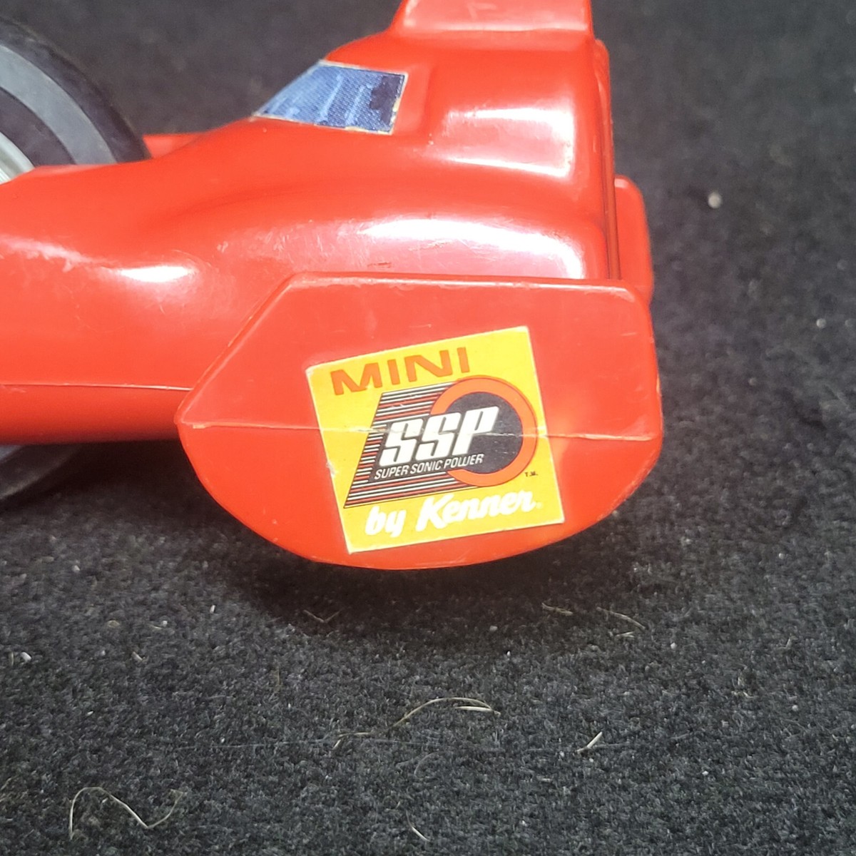 NEBEKENEZER SCHMIDT SENIOR カーズ ミニカー Amazon.com: KINSMART - Dodge Viper GTR-S 1:36 Scale 5