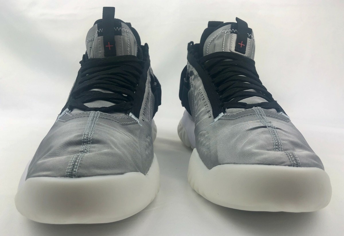 Nike Air Jordan Proto React SP Metallic Silver/Black BV1654-002 Men\'s Size 10.5 Nike Air Jordan Proto-React Men main image 3