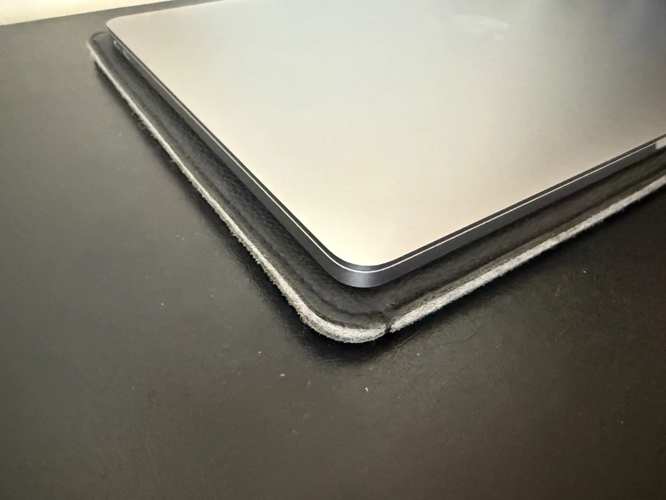 Apple MacBook Pro 13"(256GB SSD, Intel Core i5-Core i5-7360U, 2.3GHz, 8GB)..., photo 3 of 5