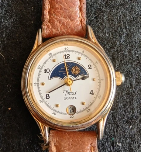 Vintage Timex Moon Phase Quartz Watch Ladies - Runs - New Battery