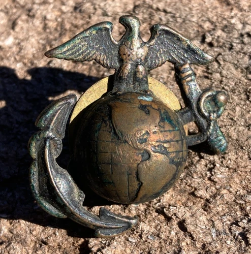 WW1 WWI Military USMC US Marine Corps EGA Eagle Globe Anchor Visor Hat Badge