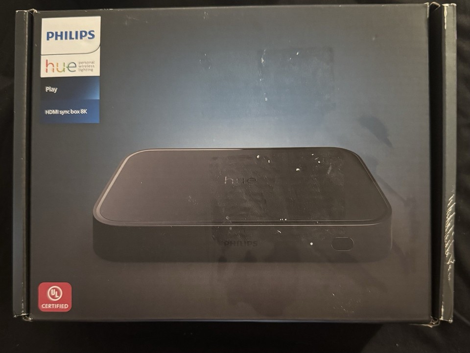 Philips Hue Play HDMI Sync Box 8K Smart Light Sync Tested Complete In Box NEW!!