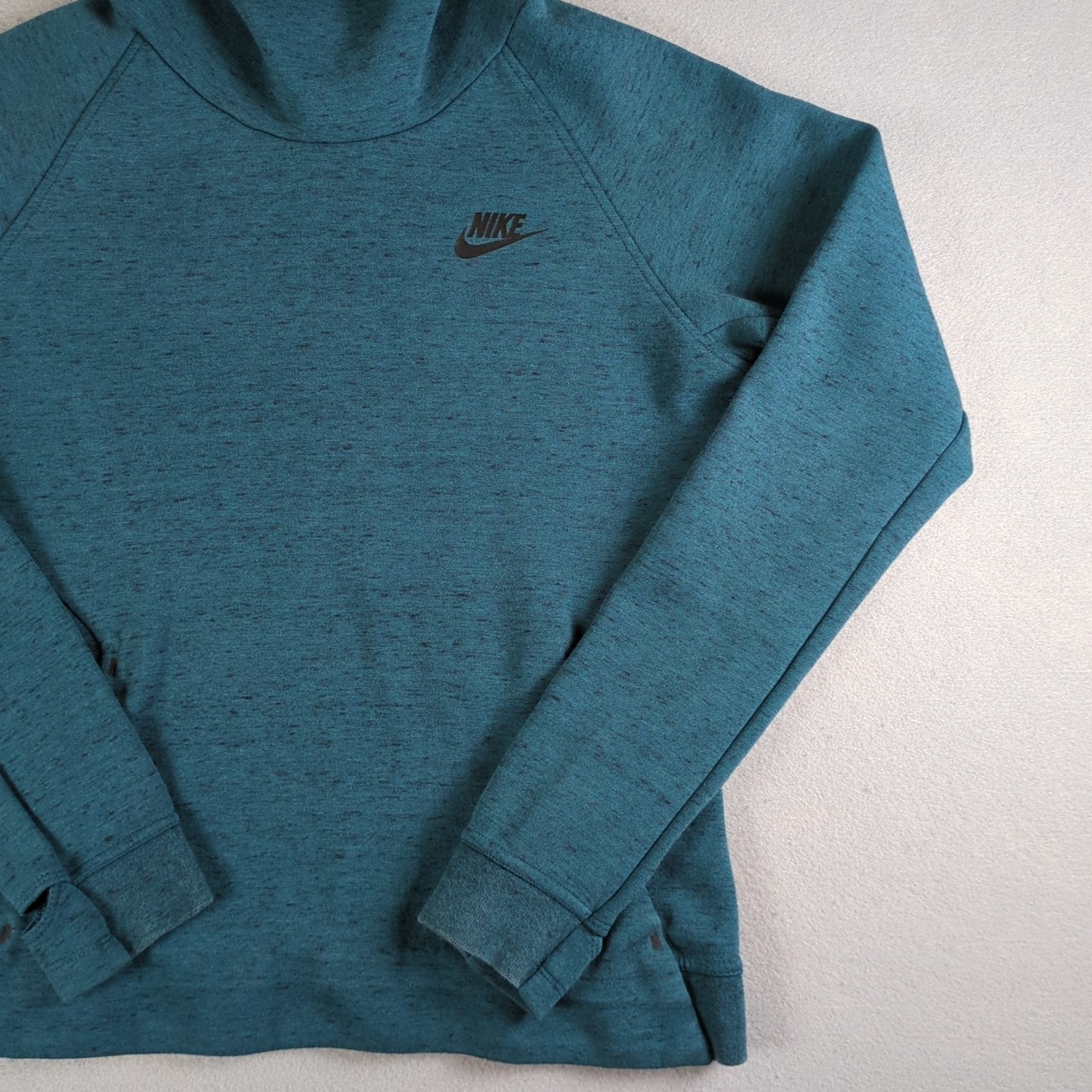 Nike Tech Fleece Hoodie Womens Small Green Pullover Thumb Holes Sweater Pockets thumbnail 6
