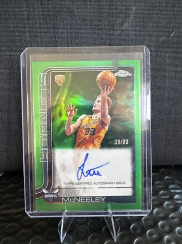 2025-26 Topps Chrome - Rookie Autograph Liam McNeeley Green Refractor /99 (RC)