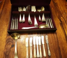 57 Pc 1916 HERALDIC Silverplated SERVICE FOR by 1847 Rogers Bros No Monogram