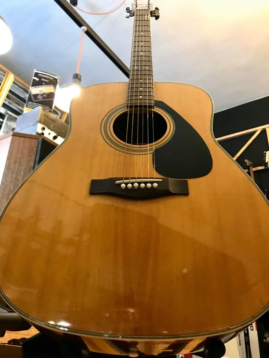 Yamaha F380 Acoustic Guitar