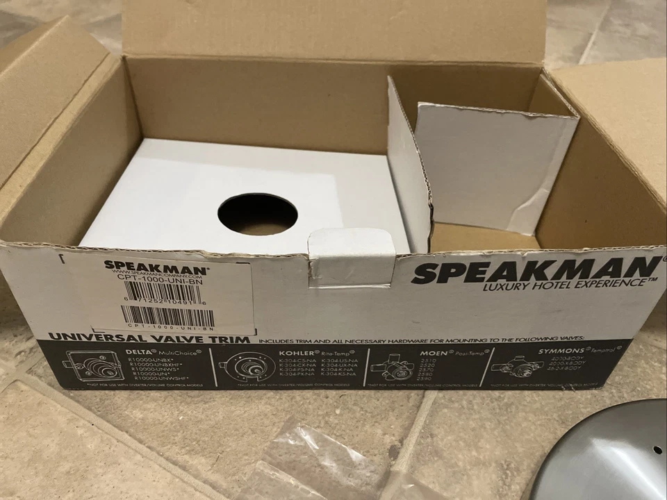 Borde de válvula universal Speakman CPT-1000-UNI-BN Neo, níquel cepillado Foto 3 de 4