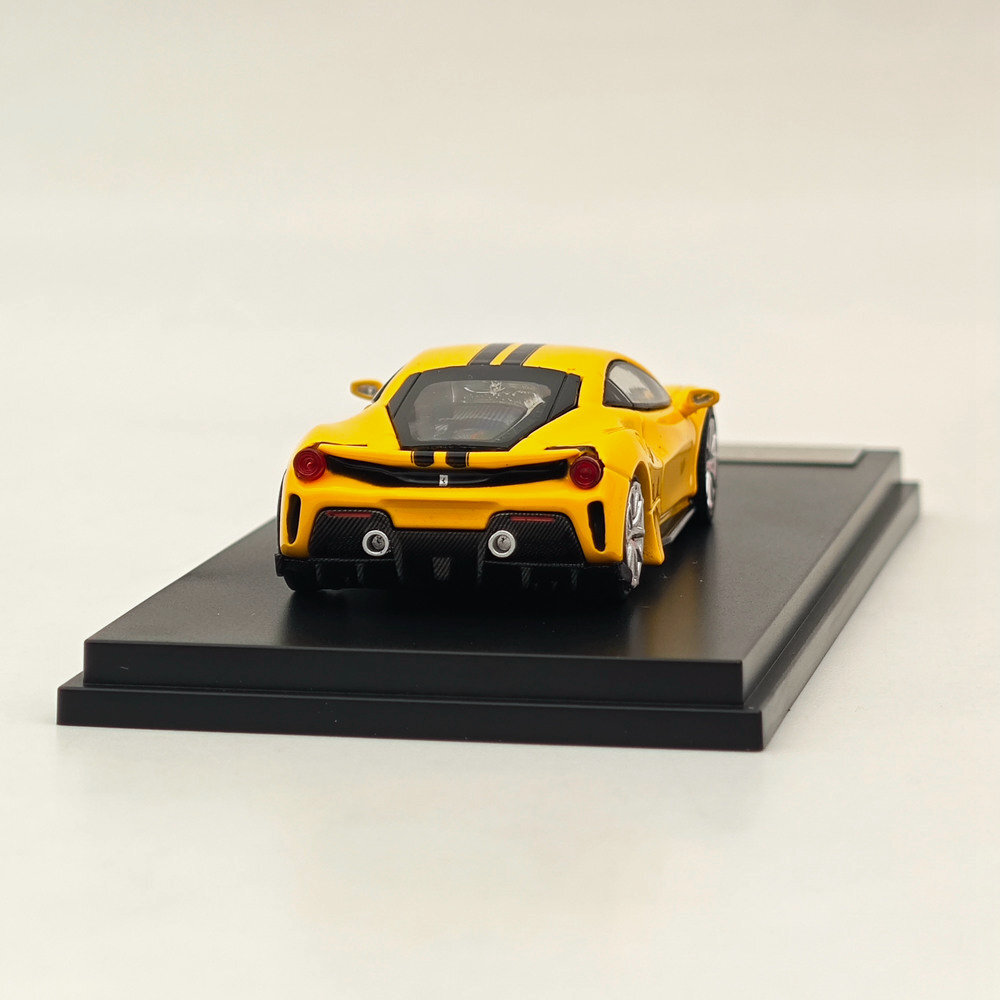1:64 ICHILAN NOVITEC 488 Pista Racing Sports Diecast Car Model Toy Collections EUR 30,96