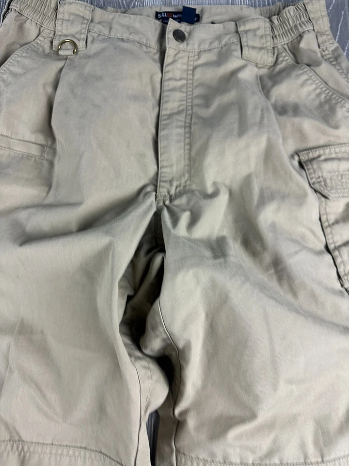 5.11 511 Tactical men's Pants Utility Cargo Size Large Tan 34x32 - Image 2 of 4