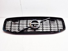VOLVO XC60 MK2 FRONT RADIATOR BUMPER GRILLE CENTRE WITH BONNET LOCK 2021