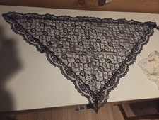 2 Vintage Round Lace Chapel Church Veils, 2 Triangle Black Veils, 1960's