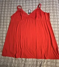 Avenue Women’s Size 30/32 Red Lace Inset Chemise Sexy Adjustable Straps Stretch