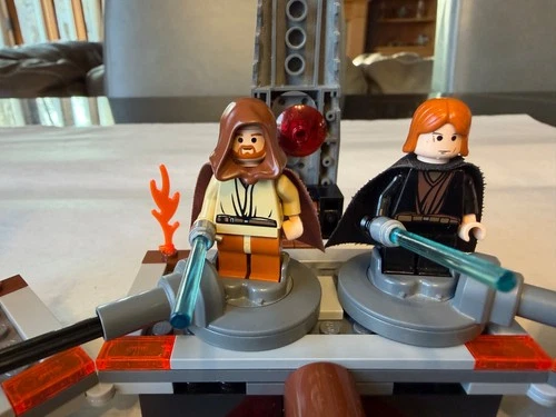 LEGO Star Wars: Ultimate Lightsaber Duel (7257)