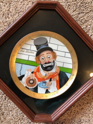 Red Skelton plate, The donut dunker, certified authentic original, no. .363/1000
