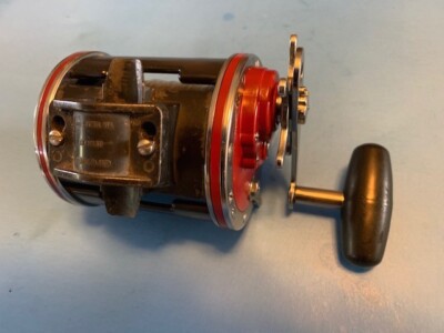 PENN SPECIAL SENATOR 113H 4/0 NEWELL XTRA WIDE “BROADBILL SPECIAL
