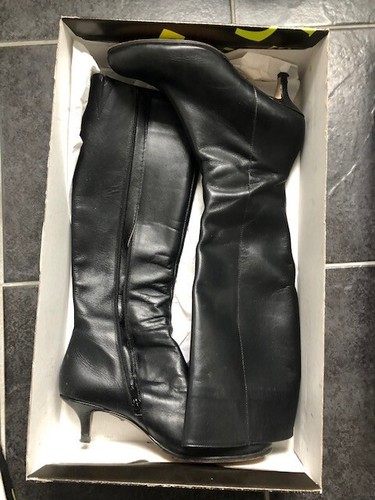 JONES Full Leather Upper Knee high 