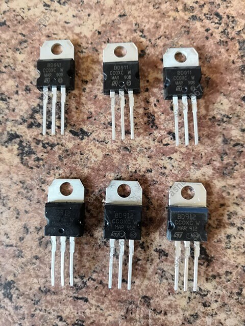 BD912 Transistor Online In Hamburg Kaufen