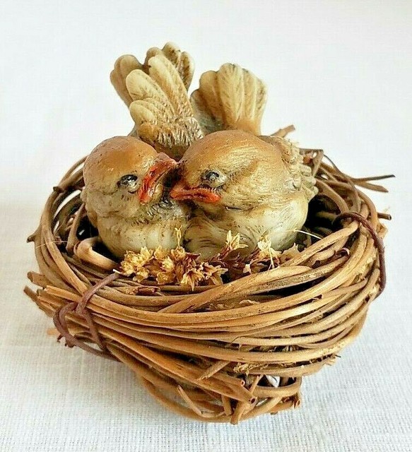 Vintage Enesco brown baby birds in nest collectible figurine wren