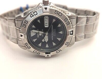 RARE Seiko 5 Sports Automatic 23 Jewels Stainless Steel RARE Seiko 5 Sports Automatic 23 Jewels Stainless Steel
