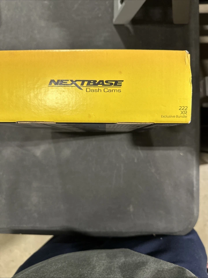 Cámara de tablero delantera y trasera Nextbase 222XR 1080p 30 fps (NBDVR222XRWC-BUN) Foto 3 de 4