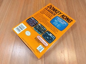 Nr MINTY BOX CIB Donkey Kong Classics complete in nes Collector lot CLEAN A+