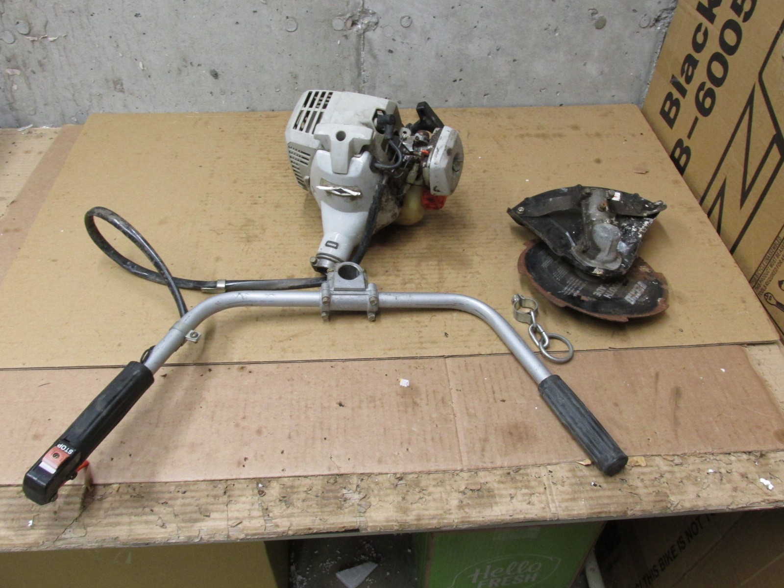 Echo SRM-2110 weed wacker for parts
