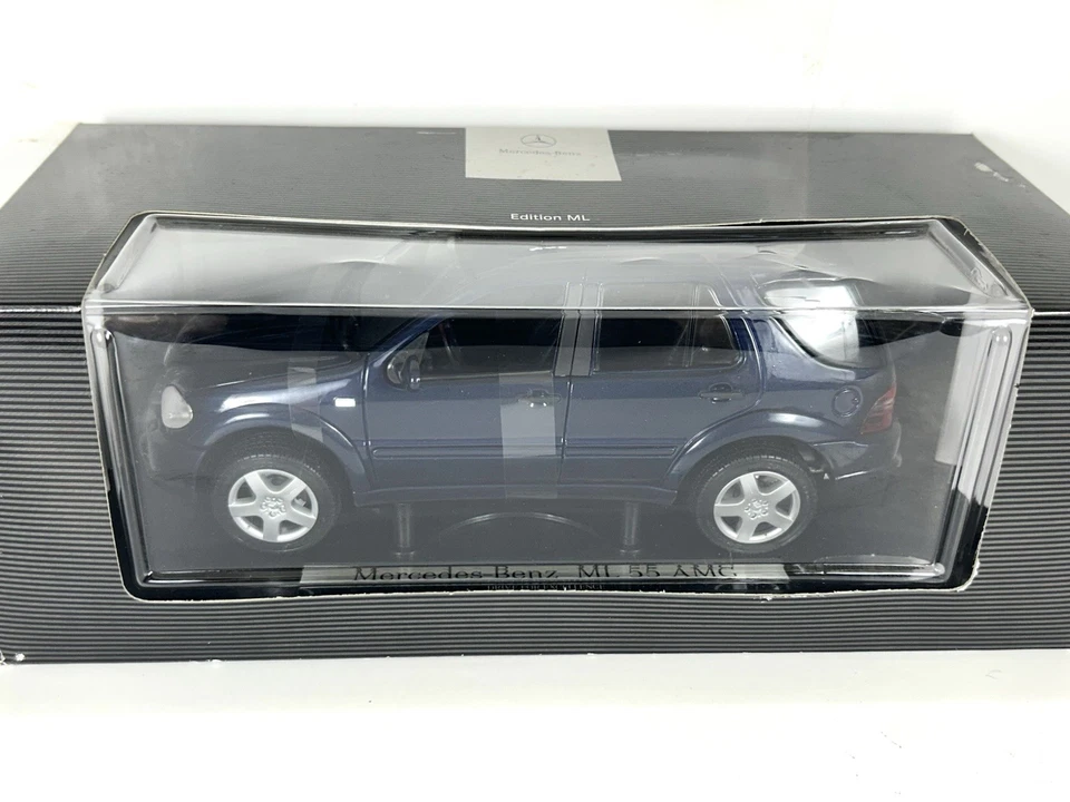 Mercedes-Benz ML 320 Modelo, 1:18, 1997 Edición Especial, Modelo Maisto Foto 2 de 4