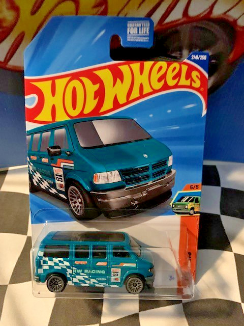 Hot Wheels 2024 HW Vans 5/5 248 Dodge Van BLUE LW