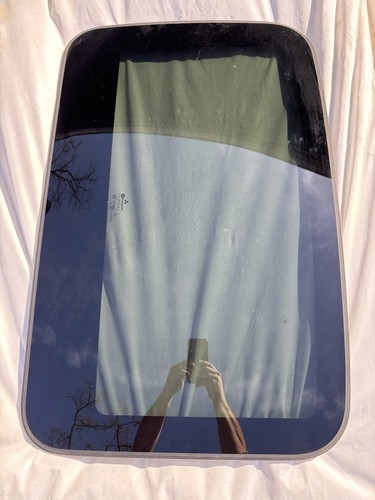 2006-2008 Mitsubishi ECLIPSE Sunroof Glass Power Moonroof Window Factory OEM - Picture 1 of 12