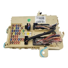 14 15 16 HYUNDAI ELANTRA CABIN FUSE BOX OEM 91955-3X010