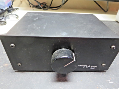 W@W Niles Audio SVC-1 Audiopgile Wired External Table-Top Volume Control