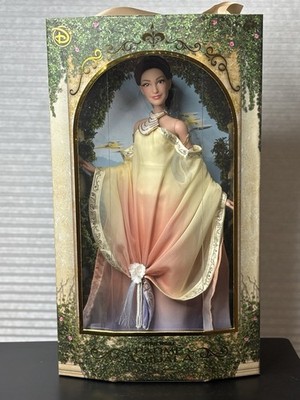 2026 Disney Parks Star Wars Attack Of The Clones Padme Amidala 17  LE Doll NEW
