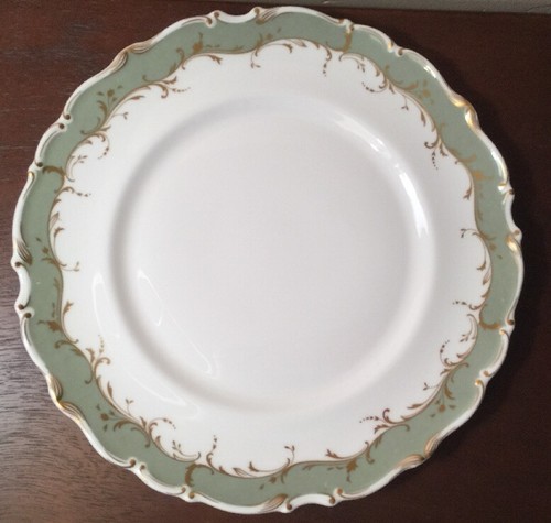 Royal Doulton Fontainebleau Green Replacement Dinner Plate EUC - Picture 2 of 6