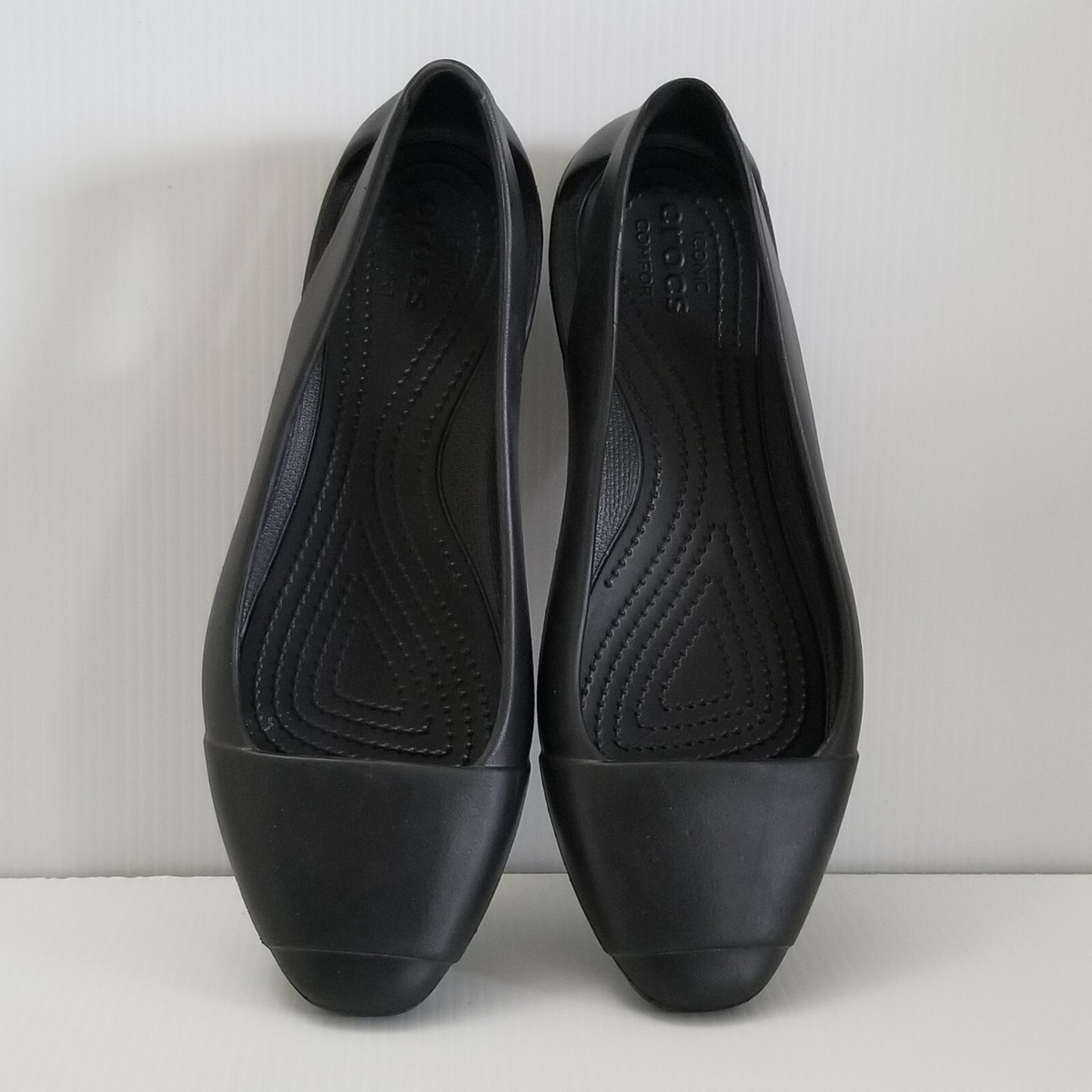 crocs dress shoes ladies Women's Size 9 Iconic Comfort Black Sienna Flats Slip On 202811 hannah_t