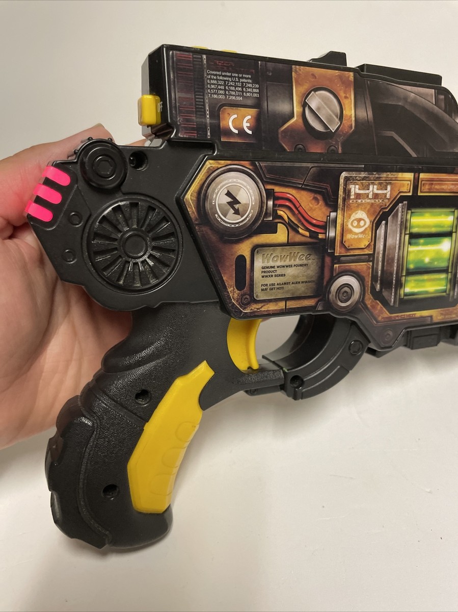 Light Strike Laser Tag Gun Striker SP 144 Yellow Target