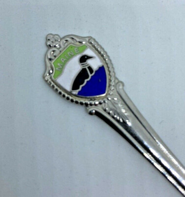 Vtg Maine Souvenir Collector Spoon USA Duck 4.5 in Silver-tone Pine Tree State