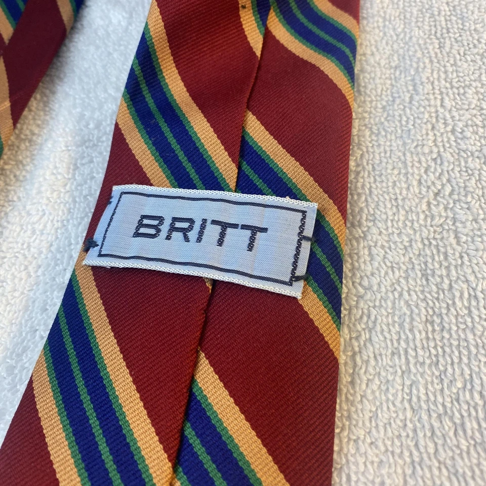 Винтажный мужской галстук Park Avenue Mayers в красную синюю золотую полоску из полиэстера Англия 90-е - Изображение 2 из 4