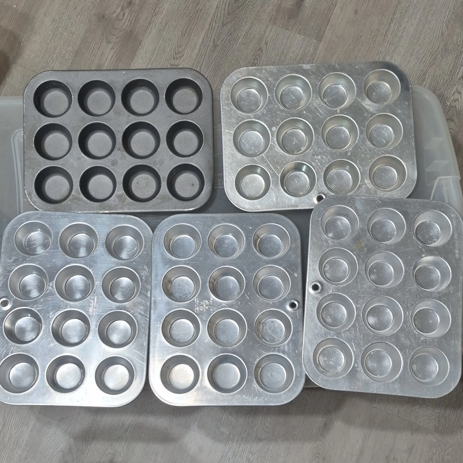 Mirro Kitchen Pride 5pc 12-Cup Aluminum Non-Stick Mini Muffin Pans Made in USA