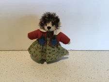 Deb Canham Hedgehog “Helene”