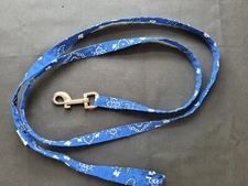 Dog, pet leash,handmade quick release snap, blue bandana 