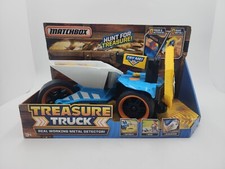 Matchbox Treasure Tracker Metal Detector Truck - Treasure Truck