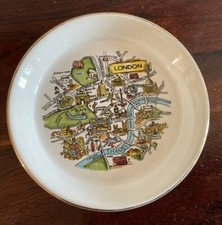 Vintage MCM LONDON STREET plate by Weatherby Hanley England Royal Falcon Ware