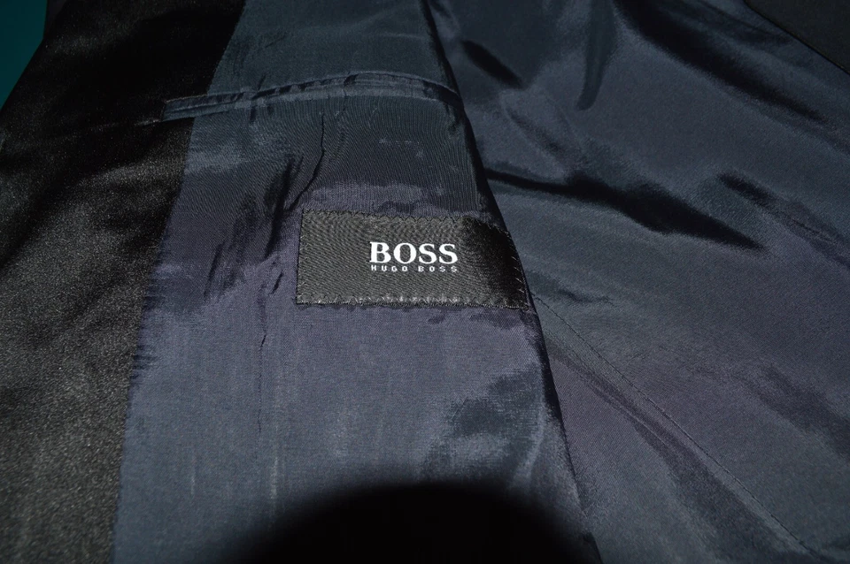 Hugo Boss men's 3btn dark navy blue wool tuxedo jacket blazer sport coat sz 40S - Image 4 of 4