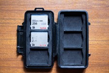  2 SanDisk 256GB Extreme PRO CFast Memory Cards EXTRA Pelican Protective Case