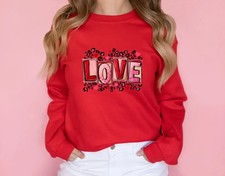 Valentines Day Love Graphic Sweatshirt - Retro Valentine Heart Pullover - Vintag