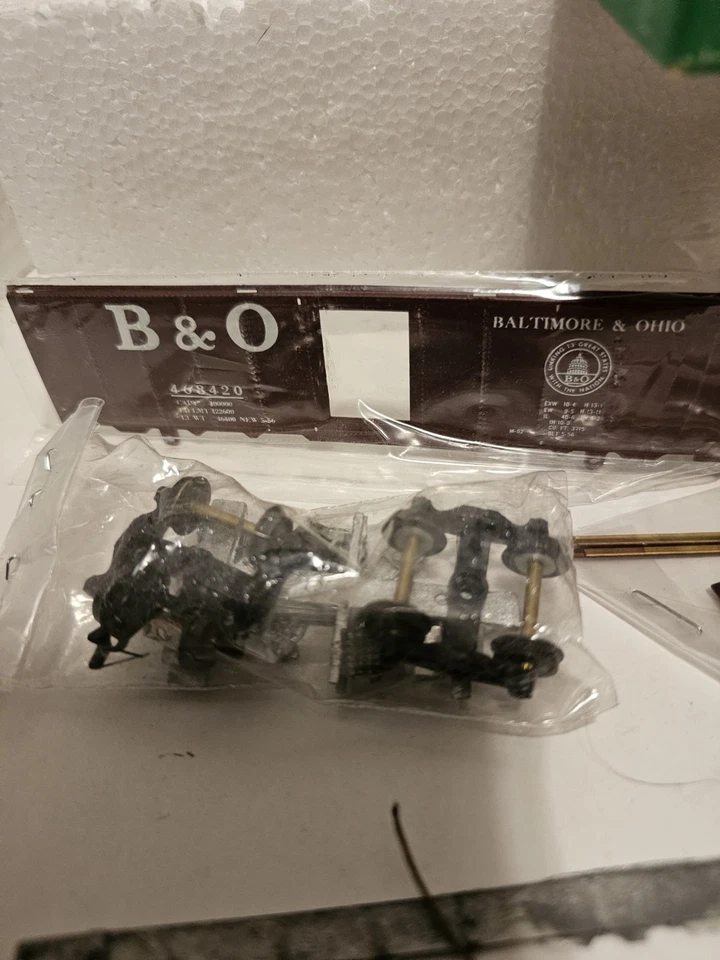 Vintage Bowser  B&O  HO Metal 40' Box Car Kit 1-004103 - Image 3 of 4