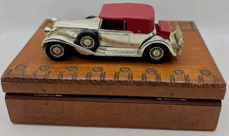 Matchbox Models of Yesteryear Matchbox Vintage Manufacture Diecast